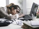 Selain dihadapkan dengan Deadline, Ini Lo 3 Penyakit yang Menjangkit Pekerja Kantoran