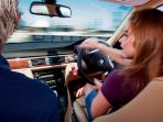 Tak Banyak yang Tahu, Ini Alasan Kenapa Orang Indonesia Mengemudi Mobil Di Sebelah Kanan