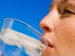 Awas, Ini 5 Penyakit yang Mengancam Jika Jarang Minum Air Putih