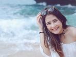 Masih Muda, Harga Fashion Prilly Latuconsina Ini Bisa Buat Beli Mobil! Mewah!