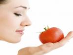 Masih Saja Banyak Orang yang Salah, Begini Cara Memilah & Konsumsi Tomat yang Benar agar Nutrisinya Terserap Maksimal Oleh Tubuh