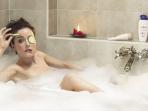 Cara Kamu Mandi Ternyata Bisa Tunjukkan Kepribadian Lho! Nomor 5 Pasti Sering Banget Dilakukan