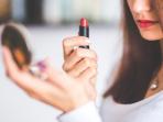 Ini 4 Produk Lipstik Terlaris Selama 2017. Kamu Punya yang Mana Nih? Segera Lengkapi Koleksimu