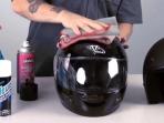 Lakukan 5 Cara Ini Agar Helm Kamu Terhindar Dari Bau Apek 