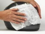Belum Banyak yang Tahu, Ternyata Begini Cara Membersihkan Kaca Helm Agar Tidak Lecet