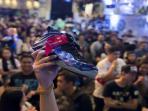 Wah Ada Sneaker Merk Nike  yang Harganya Setara dengan Mobil Xenia Second! Apa Saja Sih Istimewanya? 