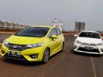 Honda Jazz Masih Kokoh di Kelasnya, Toyota Yaris Hanya Mampu Membuntuti Saja