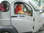 Masalah Bea Cukai, Motor Tiga Roda Listrik Ditahan Pihak Berwenang