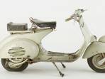 Bikin Melongo, Tampak Biasa Saja Vespa Ini Ternyata Miliki Harga Hingga Miliaran Lo