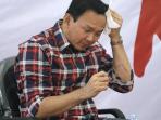 Miris, Begini Kisah Tragis Seorang Petugas Keamanan Setelah Dengar Ahok Divonis Dua Tahun Penjara dari Televisi