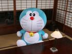 Miris! Ini Kisah Cowok yang Berusaha Jual Boneka Doraemon, Alasannya Menyentuh Hati, Berminat?