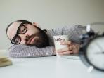 Walaupun Hanya 30 Menit, Ini Manfaat Luar Biasanya Tidur Siang Bagi Tubuh