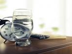 Apa yang Bisa Diberikan Segelas Air Putih Hangat Saat Diminum Pagi Hari Secara Rutin? Ternyata Bermanfaat Besar
