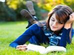 Ayo Tumbuhkan Gairah Membaca Buku dengan Baca Bebebapa Buku Terbaik Ini