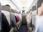 Ingin Dilayani Cepat Saat Di Dalam Pesawat Terbang? Jangan Coba Pesan Minuman Ini Kepada Pramugari