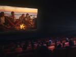 Ini Cara Hemat Nonton Film Di Rumah dengan Layar Ukuran Lebar Seperti Bioskop. Gampang kok!