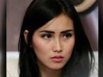 Pakai Kacamata HIts, Ayu Ting Ting Dapat Pujian Netizen! Modelnya Koq ...