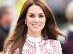 Bikin Adem! Tak Banyak yang Tahu, Begini Penampilan Kate Middleton Saat Kenakan Kerudung