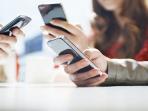 Gak Bisa Jauh dari Smartphone? Waspada Terserang Penyakit Berbahaya Ini, Begini Gejala dan Cara Mengatasinya