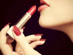 Kamu Gemar Koleksi Lipstik? Ini 5 Warna Gincu yang Wajib Dimiliki untuk Mempercantik Penampilanmu