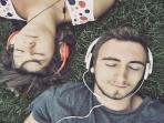 Orang yang Suka Mendengarkan Musik Jenis Ini Ternyata Lebih Cerdas Dibanding Penikmat Musik Jenis Lain