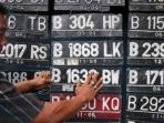 Duh! Warna Pelat Nomor Kendaraan Akan Dibedakan antara Mobil dan Motor, Ada Ada Saja Ya
