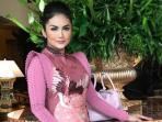 Tampil dengan Baju Seperti Ini, Krisdayanti Dinilai Seksi dan Tak Ingat Umur!