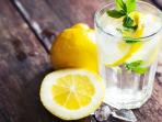 Minum Air Lemon Tiap Pagi Selama Seminggu, Ini yang Akan Anda Dapatkan!