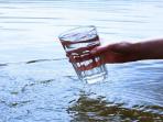 Jangan Coba-coba, Ini 4 Bahaya Meminum Air Laut yang Tak Anda Sadari 