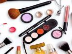 Jangan Mudah Tertipu, Ini Trik Bedakan Kosmetik Asli & yang Palsu