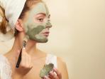 Sering Diabaikan Perempuan, Perhatikan 7 Hal Ini Sebelum Menggunakan Masker Wajah