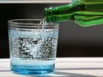 Khasiat Tersembunyi Air Bersoda untuk Kesehatan yang Anda Tak Tahu