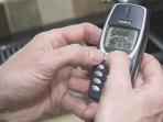 Yuk Nostalgia! Begini Cara Mengubah Tampilan Smartphone Android Jadi Nokia 3310 Jadul
