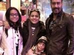 Cantiknya Putri Kajol, Anak Bintang Bollywood yang Sangat Mirip dengan sang Mama!