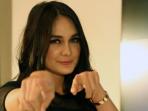 Terlihat Sepele, Kebiasaan yang Dilakukan Luna Maya Berdampak Besar Pada Kesehatan. Wajib Ditiru Lho!
