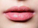 Tips Mencegah Bibir Kering dan Pecah-pecah Saat Berpuasa