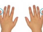 Ungkap Kepribadian Hanya dengan Melihat Bentuk Jari Kelingking. Begini Caranya!