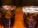 Suka Minuman Bersoda? 9 Bahaya Ini Bisa Menyerangmu Lo