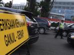 Mulai 1 Agustus 2018, Ini Hukuman Bagi Pengendara Mobil yang Melanggar Aturan Ganjil Genap