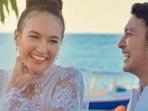 Selain Nadine Chandrawinata dan Dimas Anggara, 4 Artis Ini Juga Menggelar Pernikahan dengan Konsep Keindahan Laut