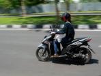 Tak Banyak yang Tahu, Ternyata Begini Cara Benar Mengerem Motor Matik