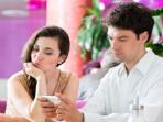 Takut Pasangan Selingkuh? Nih 4 Cara Terbaru Menyadap Whatsaap yang Tak Bisa Diketahui