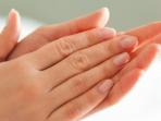 Agar Telapak Tangan Halus dan Lembut, Lakukan Perawatan Menggunakan Cuka dengan Cara Ini