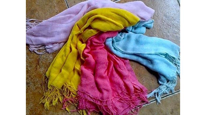 Cara Benar Menyimpan Koleksi Hijab agar Tak Berantakan