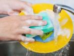 Cara Mudah Cegah Serangan Kanker dengan Mengubah Kebiasaan Cuci Piring