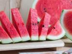 Cara Murah dan Ampuh Turunkan Berat Badan dalam 5 Hari dengan Konsumsi Semangka, Buktikan!