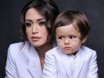 Hidup Sebagai Single Parents, Ini Sumber Kekayaan Jessica Iskandar