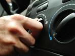 Sering Jadi Kebiasaan, Ini Dampak Buruk Starter Mobil dengan AC Menyala