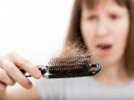Tanda Bahaya Rambut Rontok yang Tak Boleh Diabaikan