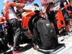 Alasan Ban Motor MotoGP Selalu Diselimuti Sebelum Dipakai